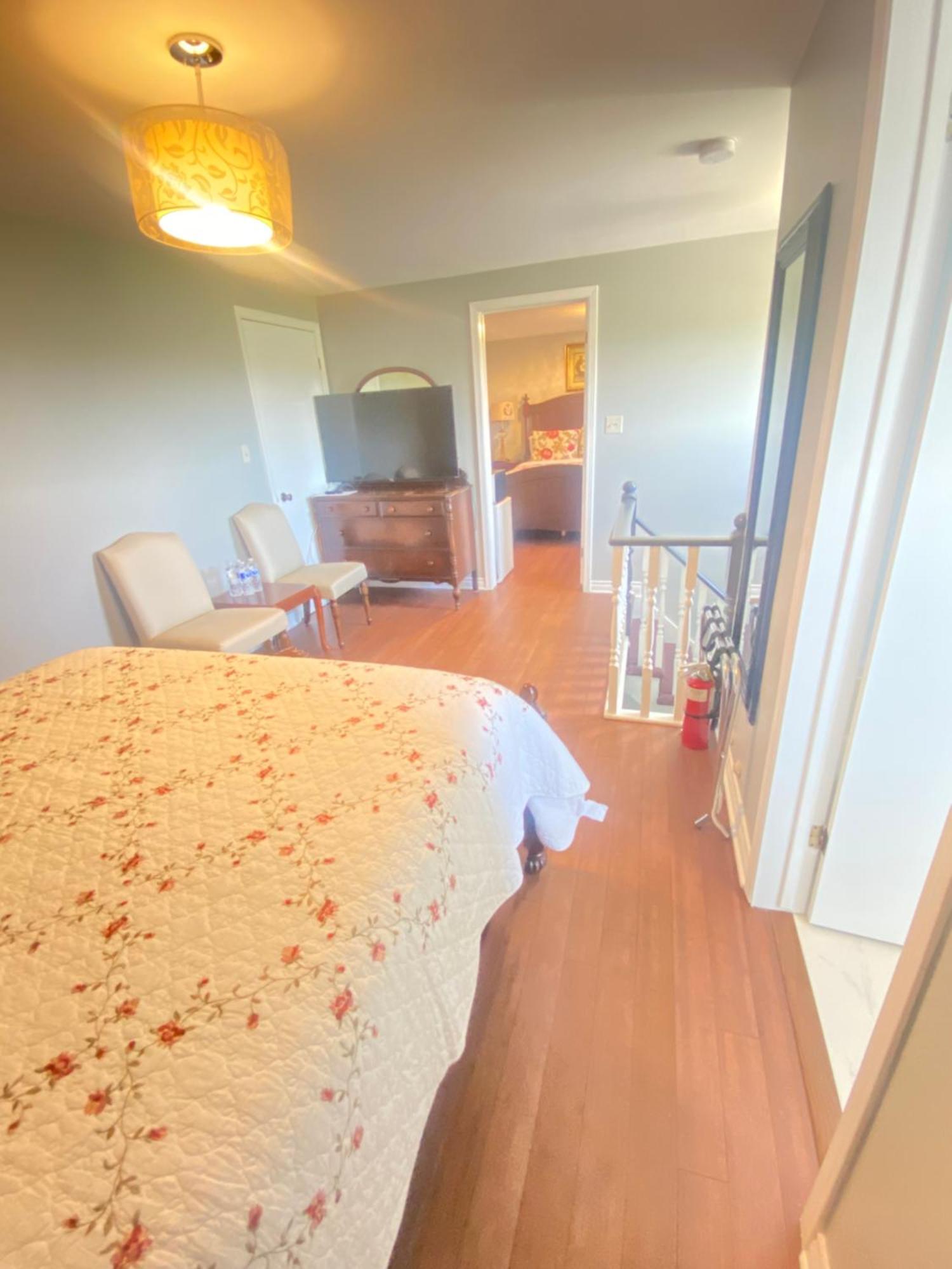 Butterfly Manor Bed & Breakfast